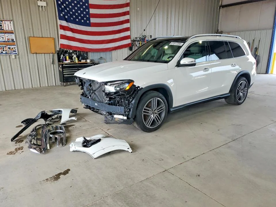 BMW X5 2022 — MINOR DENT/SCRATCHES
