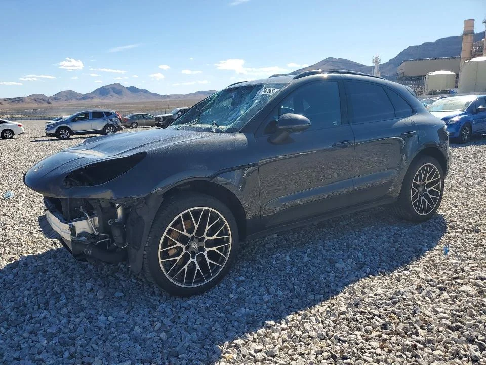 MERCEDES-BENZ C 2016 — SIDE