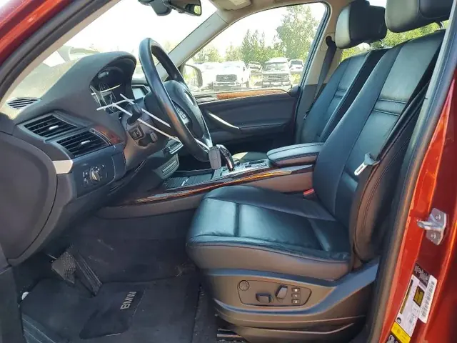 TOYOTA CAMRY 2026 photo 7