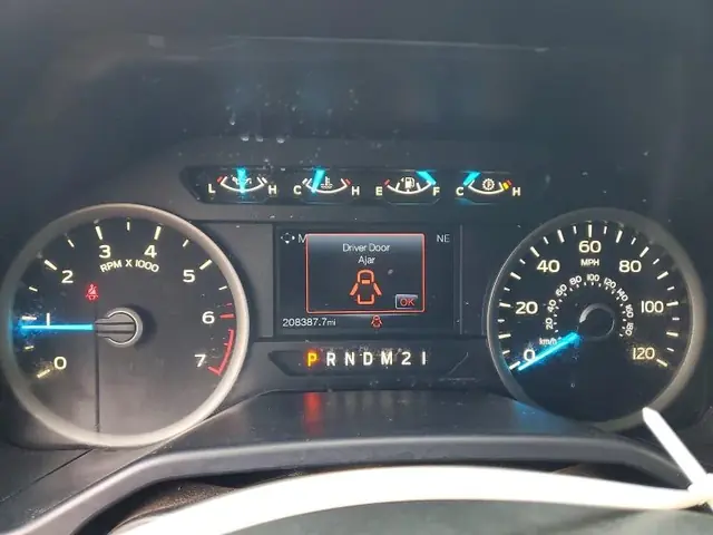 MERCEDES-BENZ GL 2015 photo 9