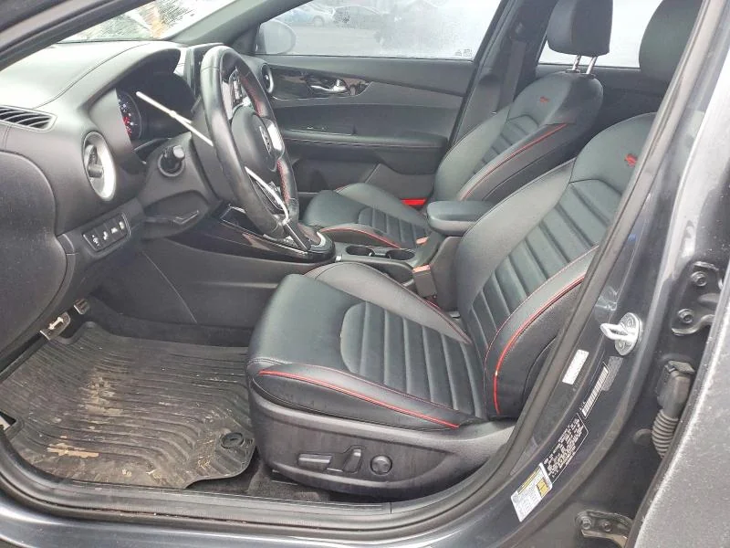 MERCEDES-BENZ CLA 2022 photo 7