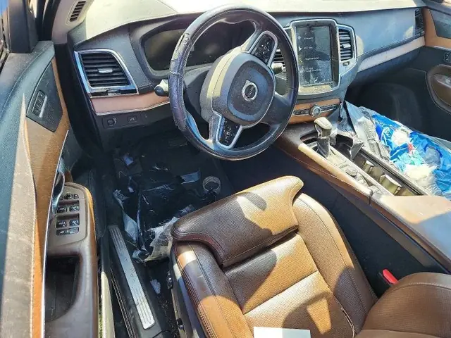 MERCEDES-BENZ C 2018 photo 8