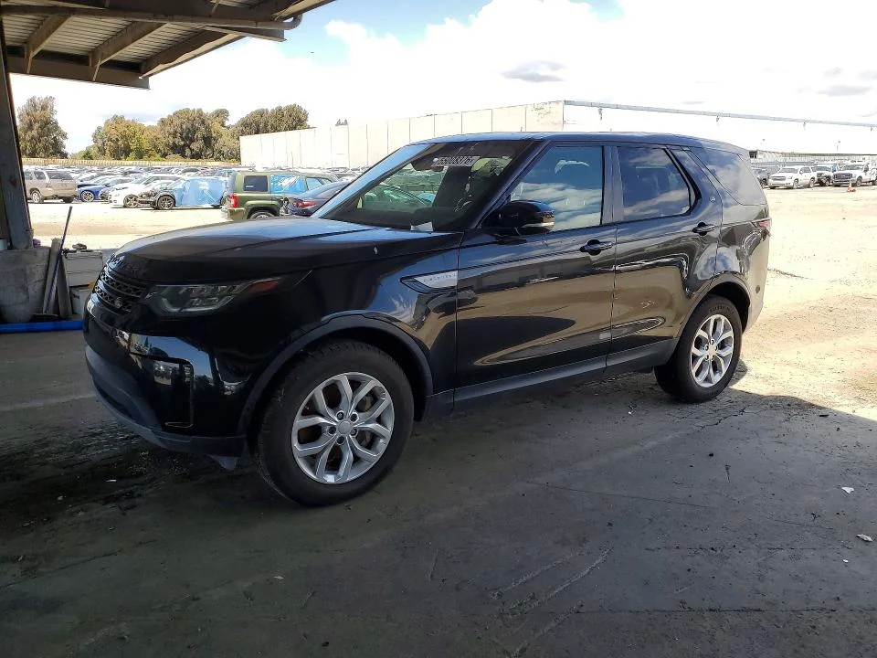 BMW X1 2018 — FRONT END