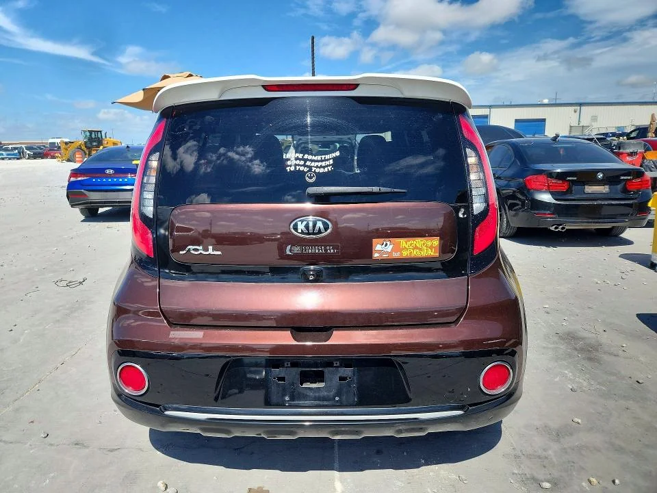 KIA SOUL 2017 photo 6