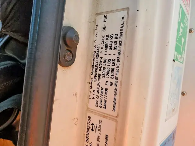 CHEVROLET EXPRESS G2500 2020 photo 12