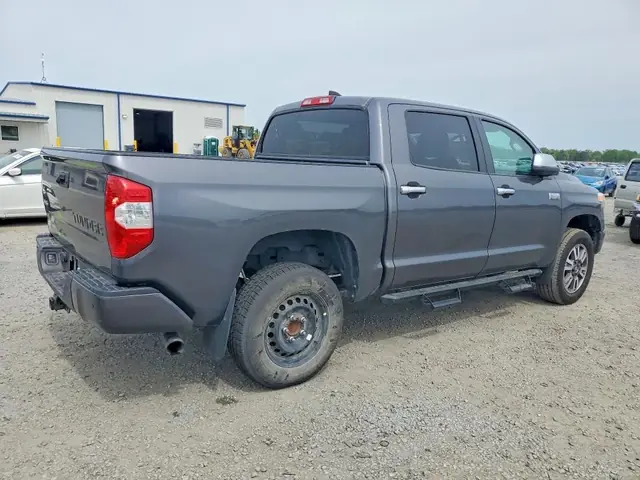 FORD F550 2015 photo 3