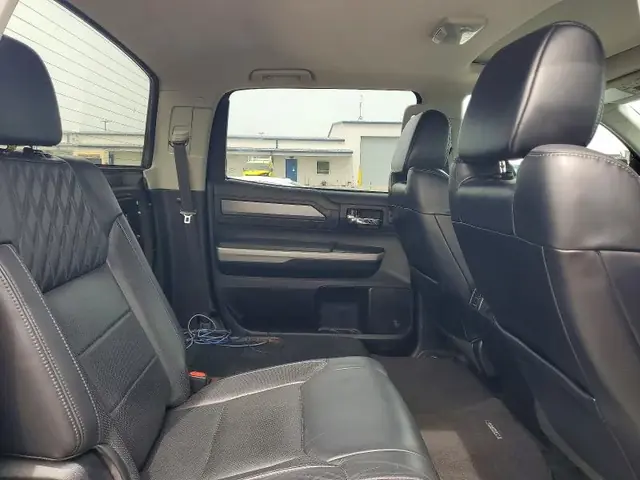 FORD F550 2015 photo 10
