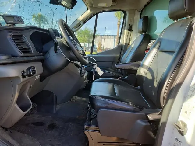 TOYOTA TACOMA 2024 photo 7
