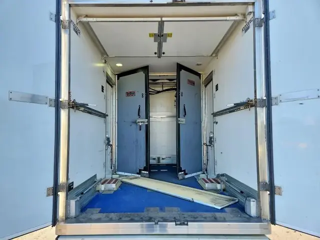 TOYOTA TACOMA 2024 photo 10