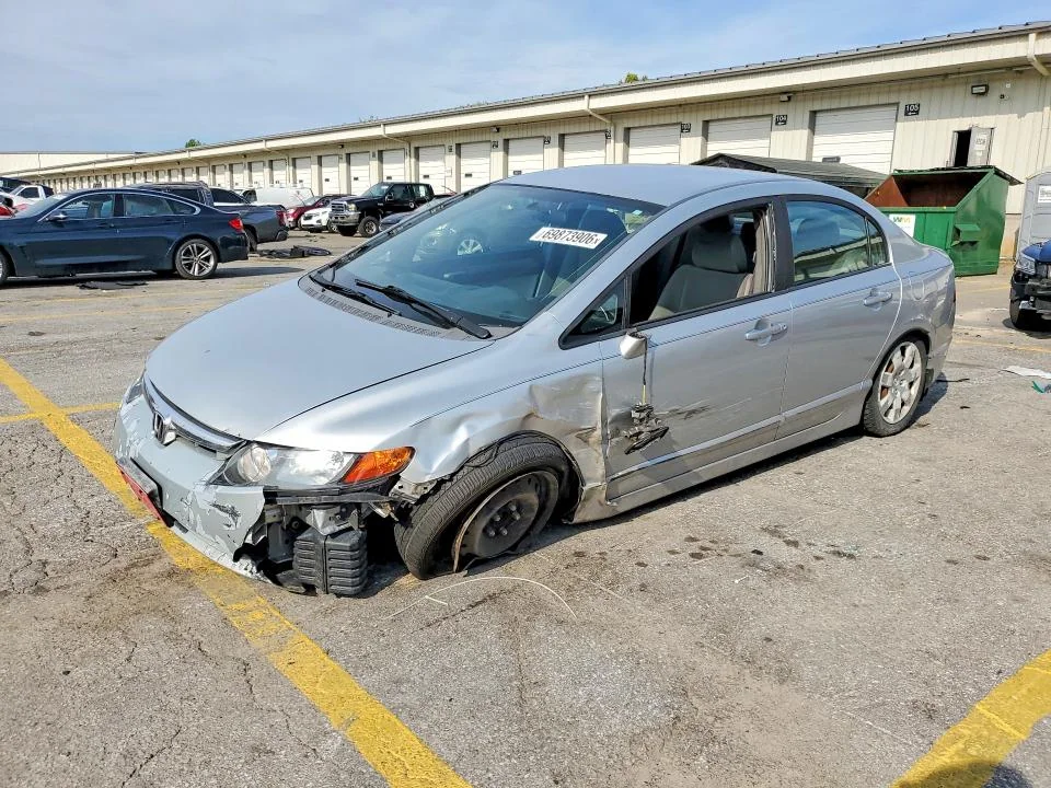 TOYOTA PRIUS 2012 — MINOR DENT/SCRATCHES