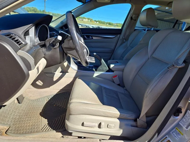 FORD ESCAPE 2010 photo 7