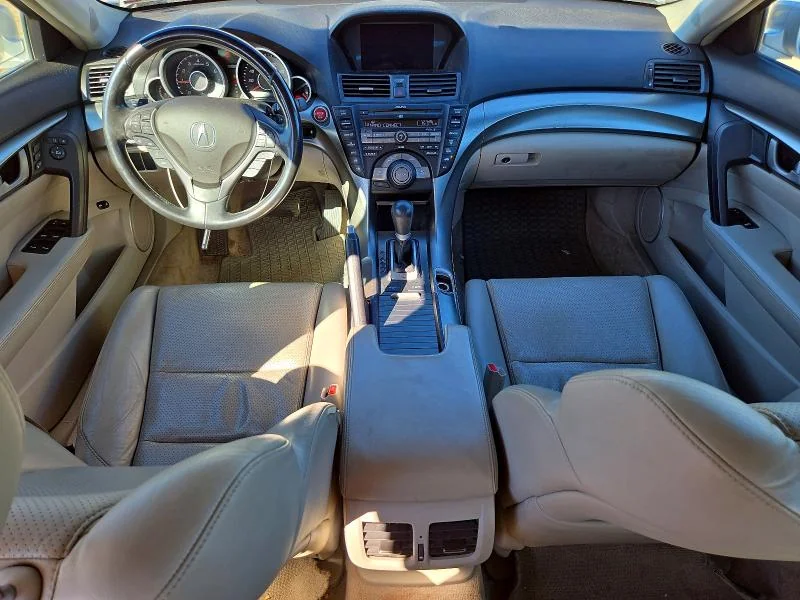 FORD ESCAPE 2010 photo 8