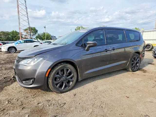 CHEVROLET MALIBU 2025 — MINOR DENT/SCRATCHES