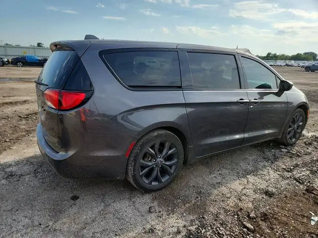 CHEVROLET MALIBU 2025 photo 3