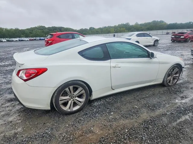 BUICK VERANO 2013 photo 3