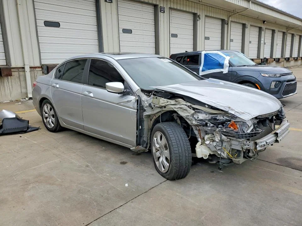 HYUNDAI ELANTRA 2017 photo 4