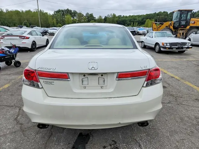 TESLA MODEL 3 2023 photo 6