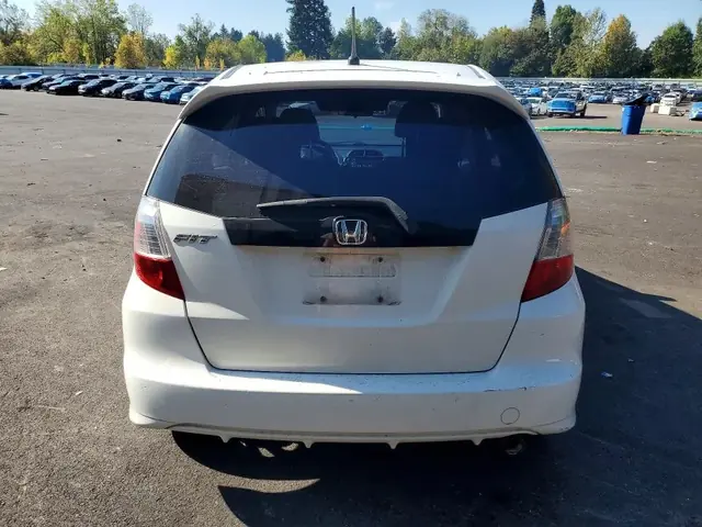 HYUNDAI ELANTRA 2020 photo 6