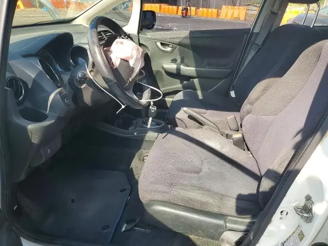 HYUNDAI ELANTRA 2020 photo 7