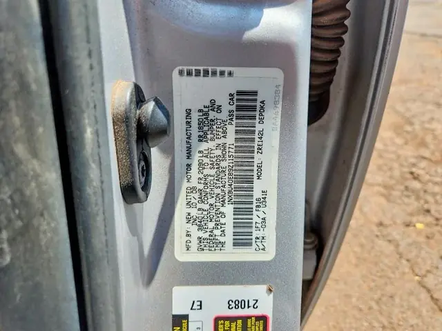 HONDA ELEMENT 2005 photo 12