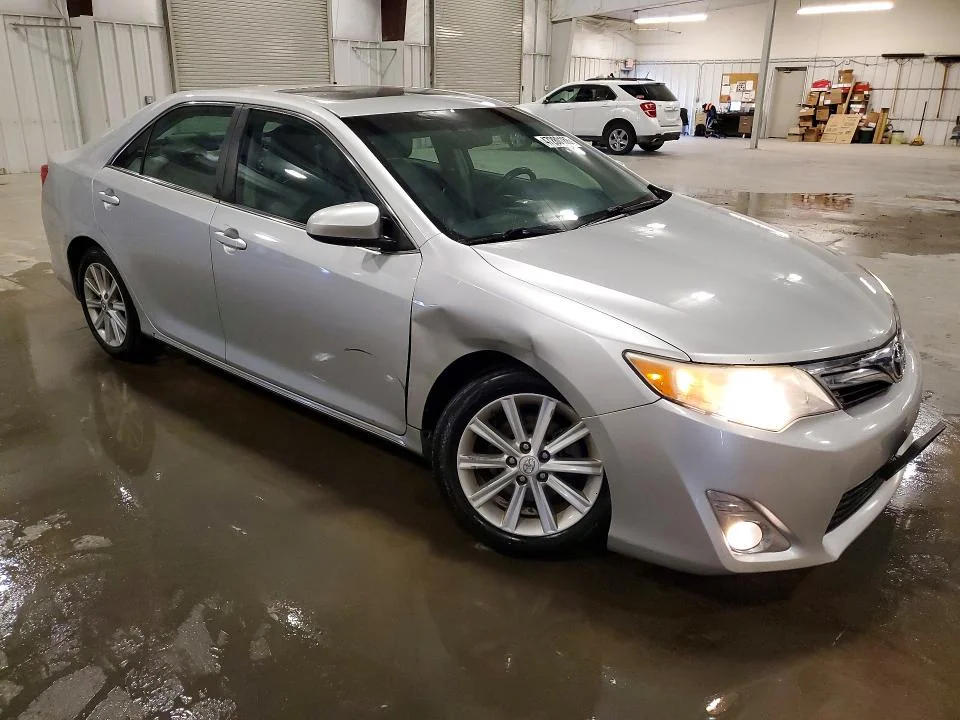 TOYOTA CAMRY 2014 photo 4