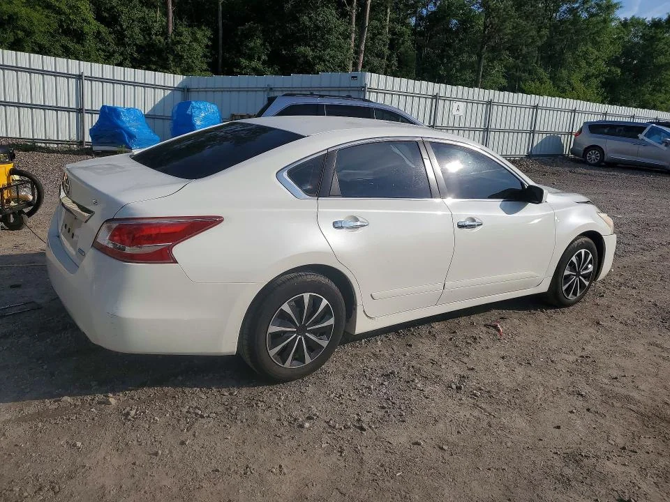 NISSAN ALTIMA 2013 photo 3