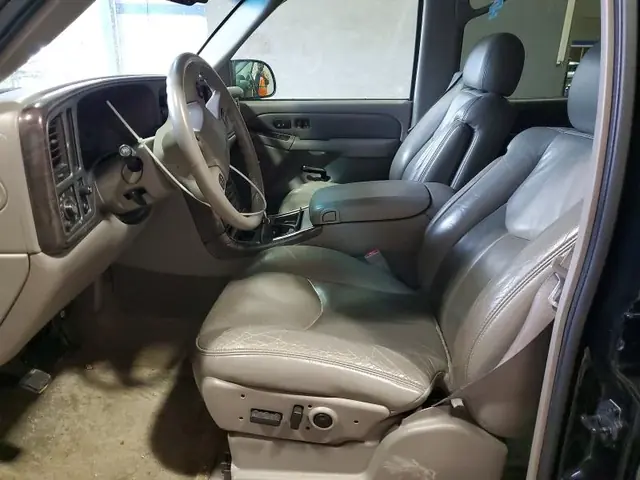 GMC YUKON 2003 photo 7