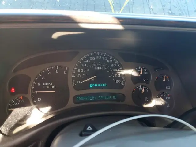 GMC YUKON 2003 photo 9