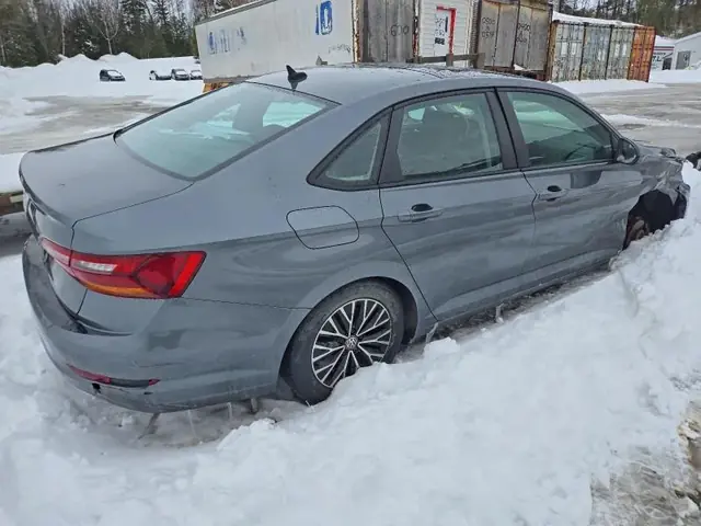 VOLKSWAGEN JETTA 2019 photo 3