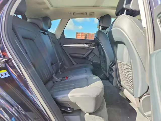 AUDI Q5 2018 photo 11