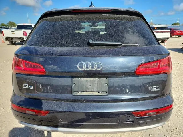 AUDI Q5 2018 photo 6