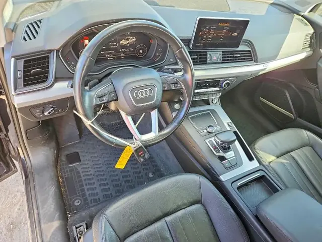 AUDI Q5 2018 photo 8