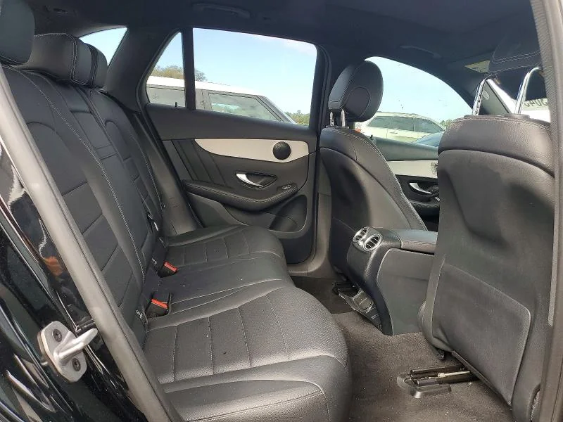 MERCEDES-BENZ GLC 2022 photo 11