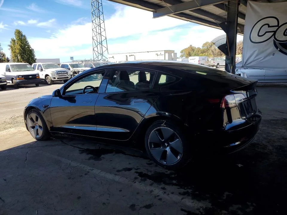 TESLA MODEL 3 2022 photo 2