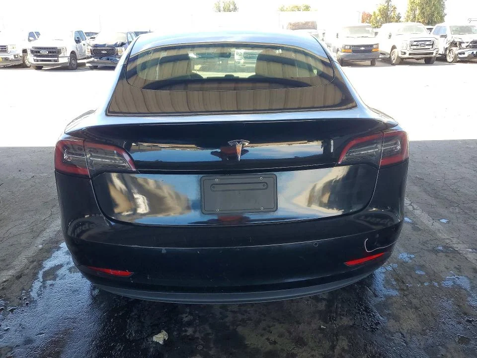 TESLA MODEL 3 2022 photo 6