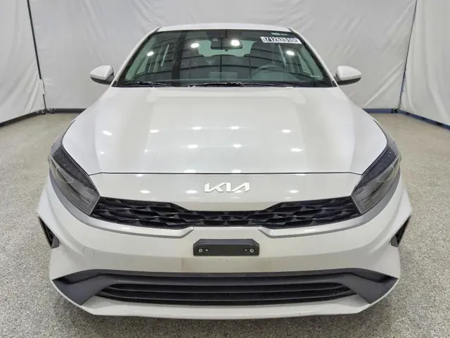 KIA FORTE 2024 photo 5