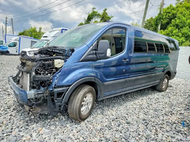 FORD TRANSIT 2024 — FRONT END