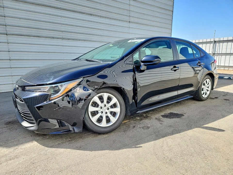 TOYOTA COROLLA 2025 — FRONT END