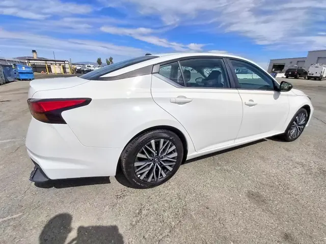 NISSAN ALTIMA 2026 photo 3