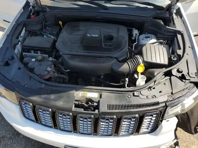 JEEP GRAND CHEROKEE 2018 photo 12