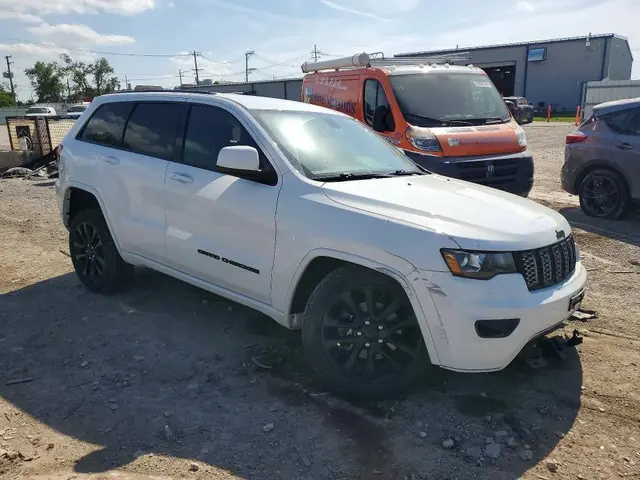JEEP GRAND CHEROKEE 2018 photo 4