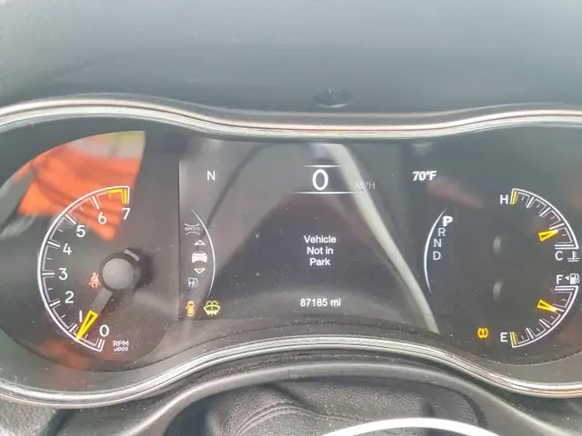 JEEP GRAND CHEROKEE 2018 photo 9