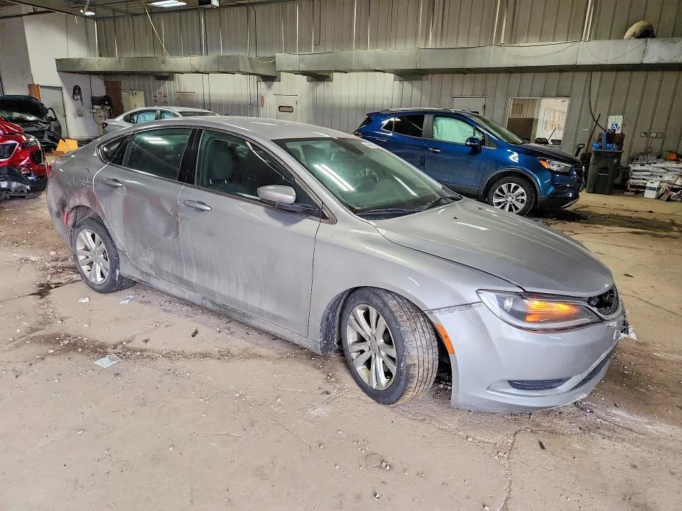 CHRYSLER 200 2016 photo 8