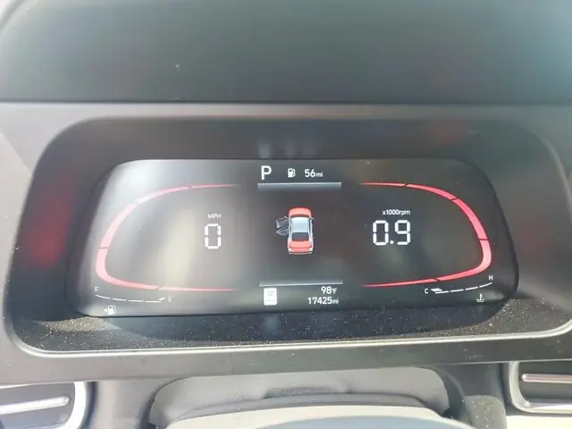 HYUNDAI ELANTRA 2025 photo 9