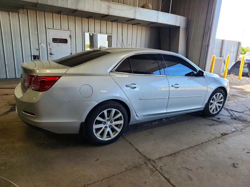 CHEVROLET MALIBU 2014 photo 3
