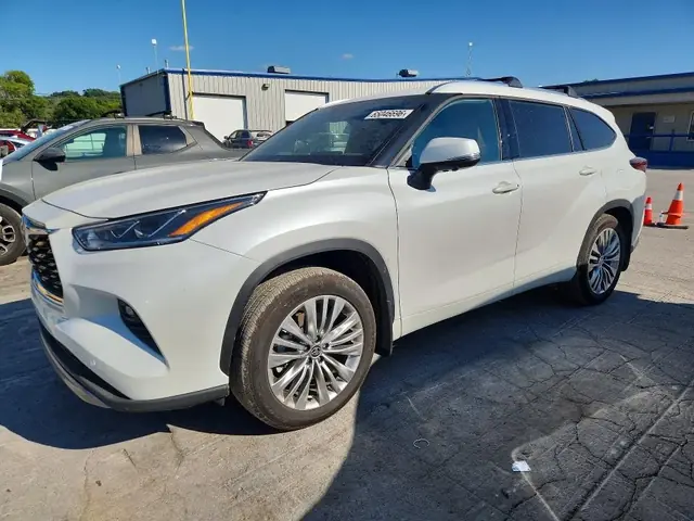TOYOTA HIGHLANDER 2026 — SIDE