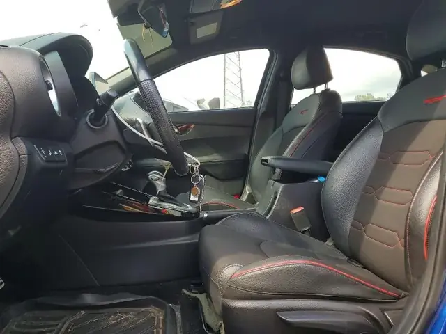 KIA FORTE 2021 photo 7