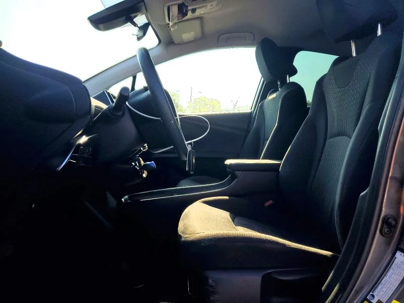 TOYOTA PRIUS 2017 photo 7