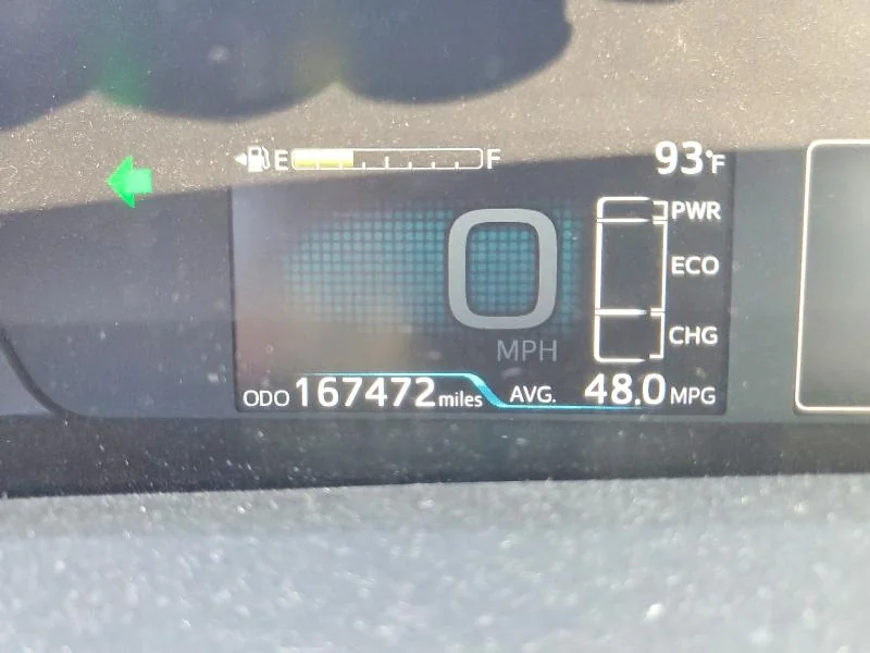 TOYOTA PRIUS 2017 photo 9