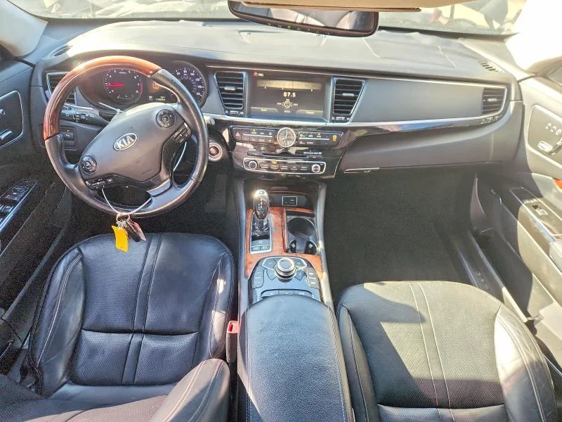 KIA K900 2015 photo 8